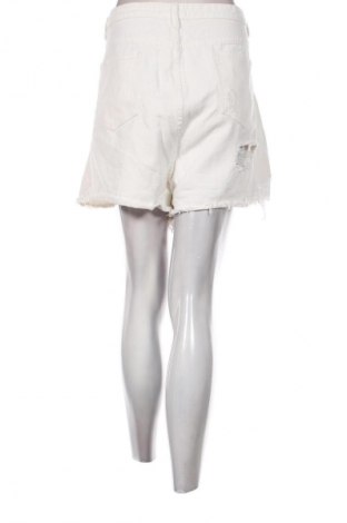 Damen Shorts Missguided, Größe 3XL, Farbe Weiß, Preis € 9,72