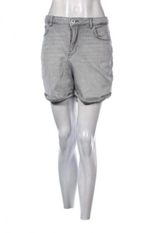 Dámske kraťasy  ONLY, Veľkosť XL, Farba Sivá, Cena  10,00 €