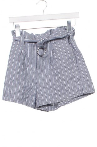 Damen Shorts Sinsay, Größe S, Farbe Mehrfarbig, Preis 9,72 €
