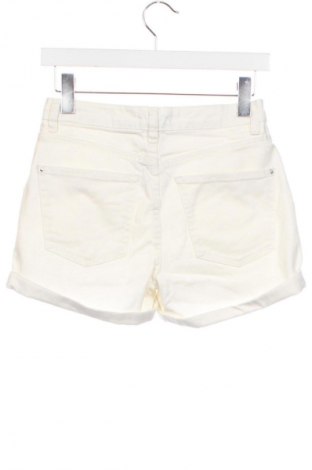 Damen Shorts Sinsay, Größe S, Farbe Weiß, Preis 9,72 €
