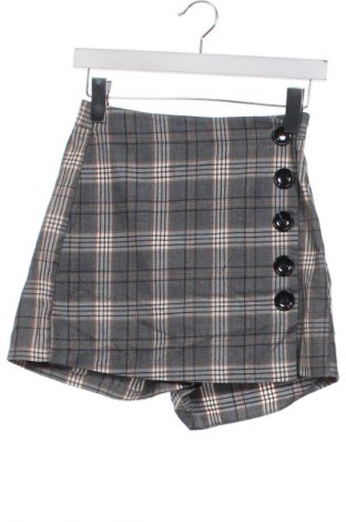 Pantaloni scurți de femei Stradivarius, Mărime XS, Culoare Multicolor, Preț 59,99 Lei