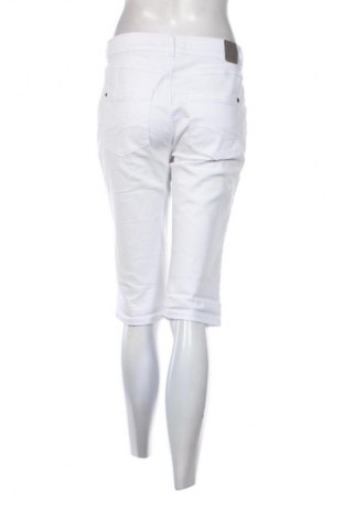 Pantaloni scurți de femei Street One, Mărime M, Culoare Alb, Preț 71,99 Lei