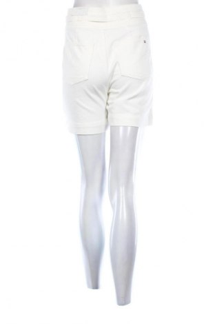 Dámske kraťasy  Tommy Hilfiger, Veľkosť S, Farba Biela, Cena  90,95 €