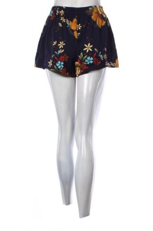 Pantaloni scurți de femei Unbranded, Mărime M, Culoare Multicolor, Preț 51,45 Lei