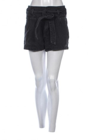 Damen Shorts Vero Moda, Größe S, Farbe Grau, Preis € 10,00