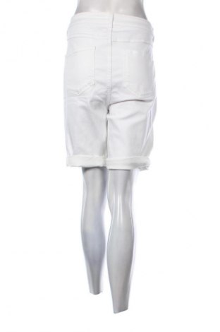 Dámské kraťasy  Women's Collection, Velikost XL, Barva Bílá, Cena  247,00 Kč