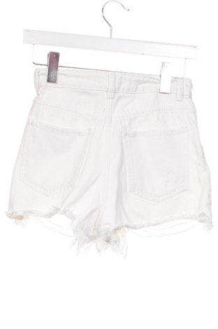 Női rövidnadrág Zara, Méret XS, Szín Fehér, Ár 2 729 Ft