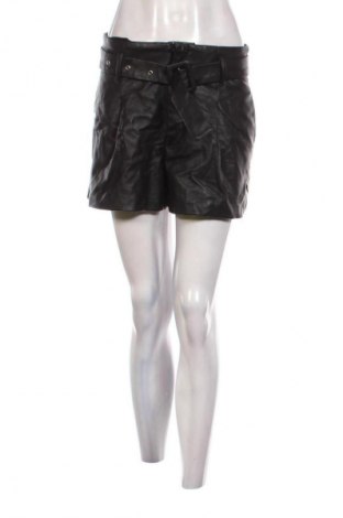 Pantaloni scurți de femei Zara, Mărime S, Culoare Negru, Preț 52,63 Lei