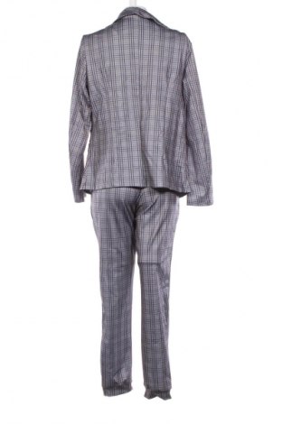 Costum de femei Unbranded, Mărime M, Culoare Multicolor, Preț 304,99 Lei