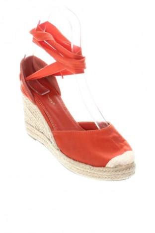 Női cipők Ideal Shoes, Méret 37, Szín Piros, Ár 6 499 Ft