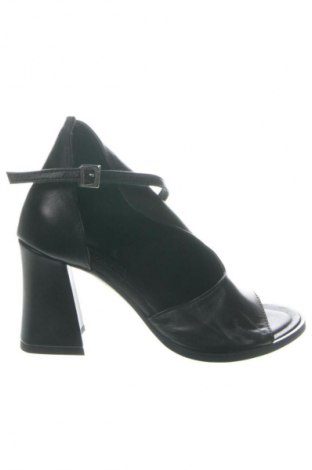 Încălțăminte de damă Pittarello, Mărime 36, Culoare Negru, Preț 245,00 Lei