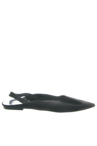 Obuwie damskie Zara, Rozmiar 40, Kolor Czarny, Cena 203,99 zł
