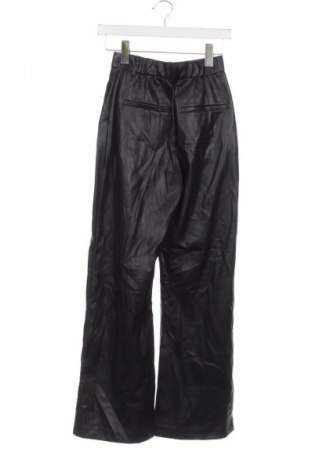 Dámské kalhoty  Abercrombie & Fitch, Velikost XS, Barva Černá, Cena  1 529,00 Kč