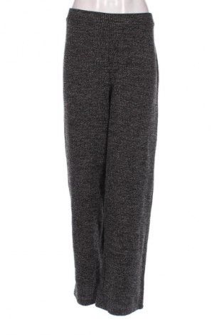 Pantaloni de femei H&M, Mărime L, Culoare Multicolor, Preț 100,99 Lei