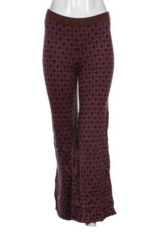 Pantaloni de femei Liviana Conti, Mărime M, Culoare Multicolor, Preț 366,99 Lei