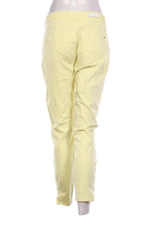 Pantaloni de femei Opus, Mărime L, Culoare Galben, Preț 163,70 Lei