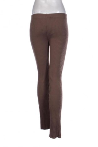 Pantaloni de femei Pull&Bear, Mărime M, Culoare Maro, Preț 76,32 Lei