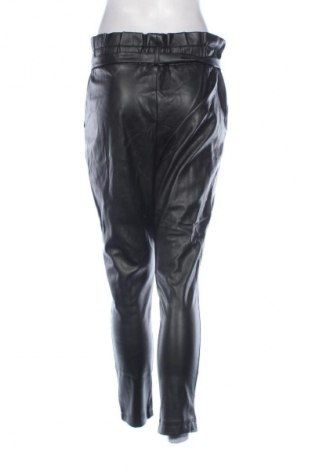 Pantaloni de femei Robin, Mărime M, Culoare Negru, Preț 107,89 Lei