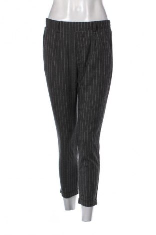 Damenhose Stradivarius, Größe S, Farbe Mehrfarbig, Preis € 14,83