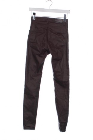 Női nadrág Stradivarius, Méret S, Szín Barna, Ár 7 879 Ft