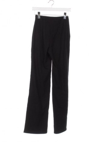 Damenhose Stradivarius, Größe XS, Farbe Schwarz, Preis 20,99 €