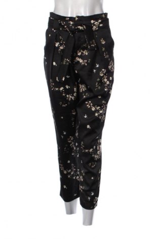 Damenhose Stradivarius, Größe S, Farbe Mehrfarbig, Preis 15,00 €