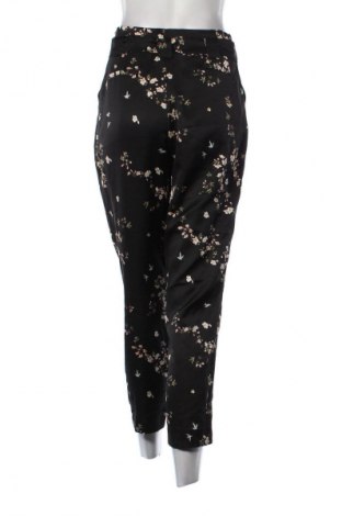 Damenhose Stradivarius, Größe S, Farbe Mehrfarbig, Preis 15,00 €