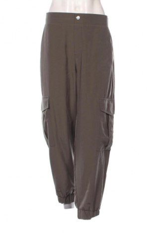 Pantaloni de femei Zara, Mărime XXL, Culoare Verde, Preț 164,63 Lei