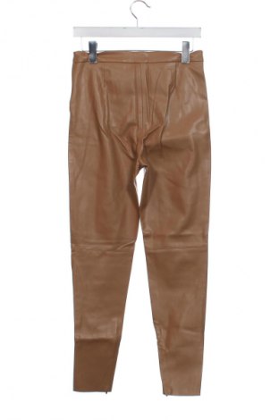 Pantaloni de femei Zara, Mărime S, Culoare Maro, Preț 47,99 Lei