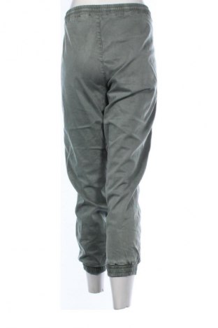 Damenhose Zara, Größe XL, Farbe Grün, Preis € 13,81