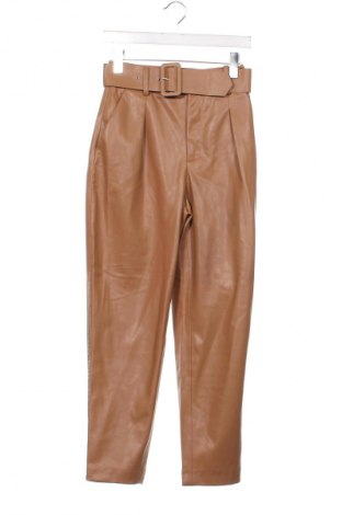 Pantaloni de femei Zara, Mărime XS, Culoare Maro, Preț 72,03 Lei