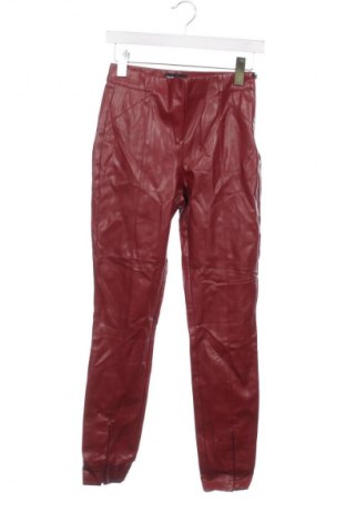 Damskie spodnie Zara, Rozmiar XS, Kolor Czerwony, Cena 88,99 zł