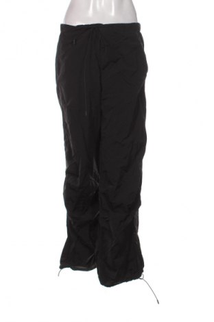 Pantaloni de femei Zara, Mărime S, Culoare Negru, Preț 93,99 Lei