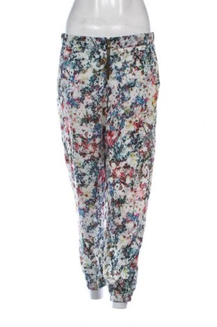 Pantaloni de femei Zara Trafaluc, Mărime M, Culoare Multicolor, Preț 93,99 Lei