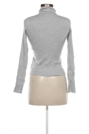 Dámský svetr Bershka, Velikost M, Barva Vícebarevné, Cena  299,00 Kč