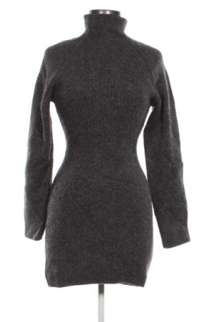 Damenpullover H&M, Größe S, Farbe Grau, Preis 10,99 €