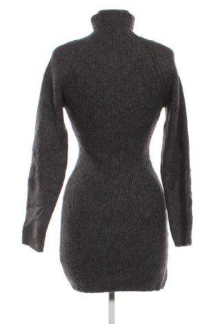 Damenpullover H&M, Größe S, Farbe Grau, Preis 10,99 €