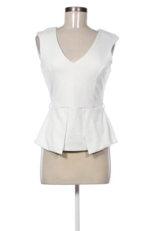 Дамски топ River Island, Размер M, Цвят Бял, Цена 13,99 лв.