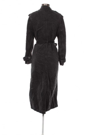 Damski płaszcz Bershka, Rozmiar S, Kolor Czarny, Cena 107,99 zł