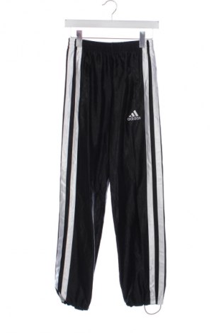 Дамско спортно долнище Adidas, Размер XS, Цвят Черен, Цена 41,99 лв.