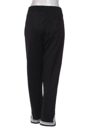 Pantaloni trening de femei Bershka, Mărime M, Culoare Negru, Preț 76,32 Lei