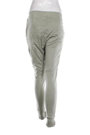 Damen Sporthose C&A, Größe M, Farbe Grün, Preis 20,99 €