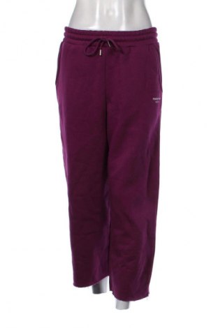 Damen Sporthose Essentials, Größe S, Farbe Lila, Preis 27,70 €