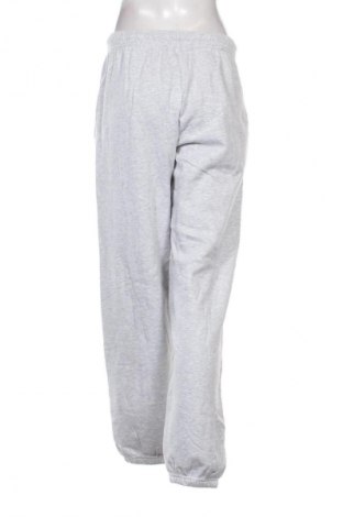 Dámské tepláky Fruit Of The Loom, Velikost M, Barva Šedá, Cena  329,00 Kč