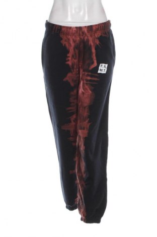 Pantaloni trening de femei Fuck art make tees, Mărime M, Culoare Multicolor, Preț 322,99 Lei