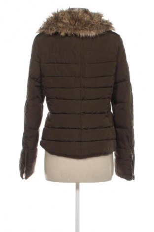 Dámska bunda  Bershka, Veľkosť L, Farba Zelená, Cena  28,95 €