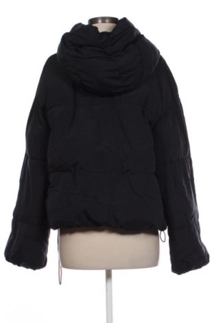 Dámska bunda  Bershka, Veľkosť L, Farba Čierna, Cena  30,00 €