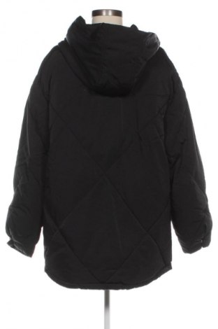 Geacă de femei Bershka, Mărime M, Culoare Negru, Preț 165,99 Lei