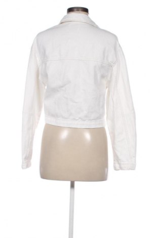 Dámska bunda  Bershka, Veľkosť M, Farba Biela, Cena  20,02 €