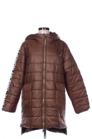 Дамско яке Made In Italy, Размер M, Цвят Кафяв, Цена 36,99 лв.